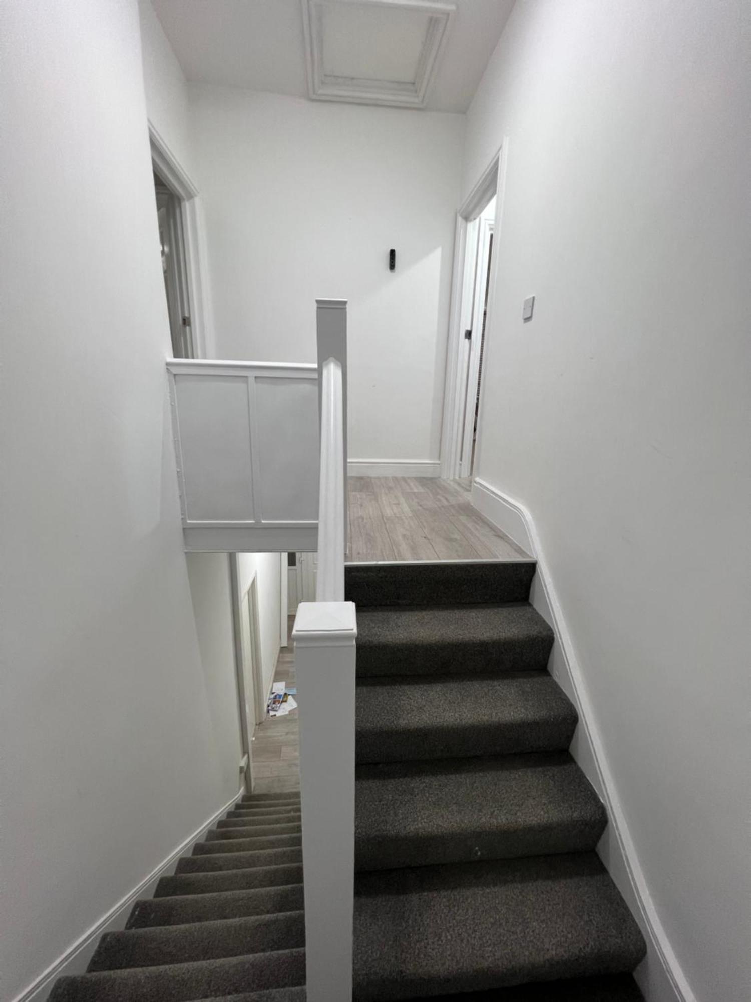 F4 Luxury Stays One Bed Apartment With Parking Ilford Exterior foto