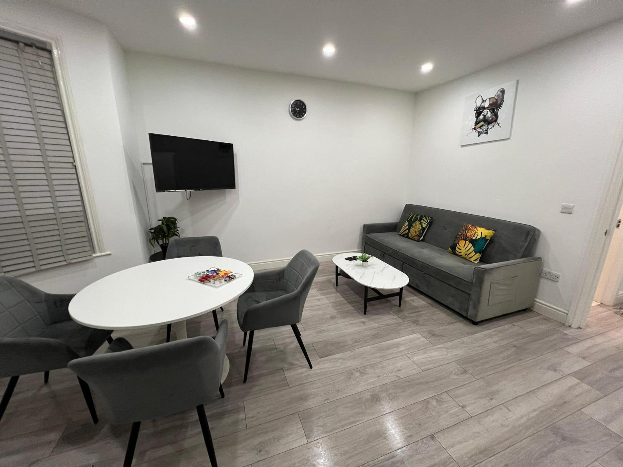 F4 Luxury Stays One Bed Apartment With Parking Ilford Exterior foto